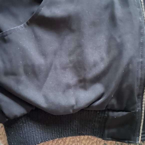 Final Sale ‼️MOOSE KNUCKLES BALLISTIC BOMBER JACKET with FUR trim Hoo… - Picture 11 of 16